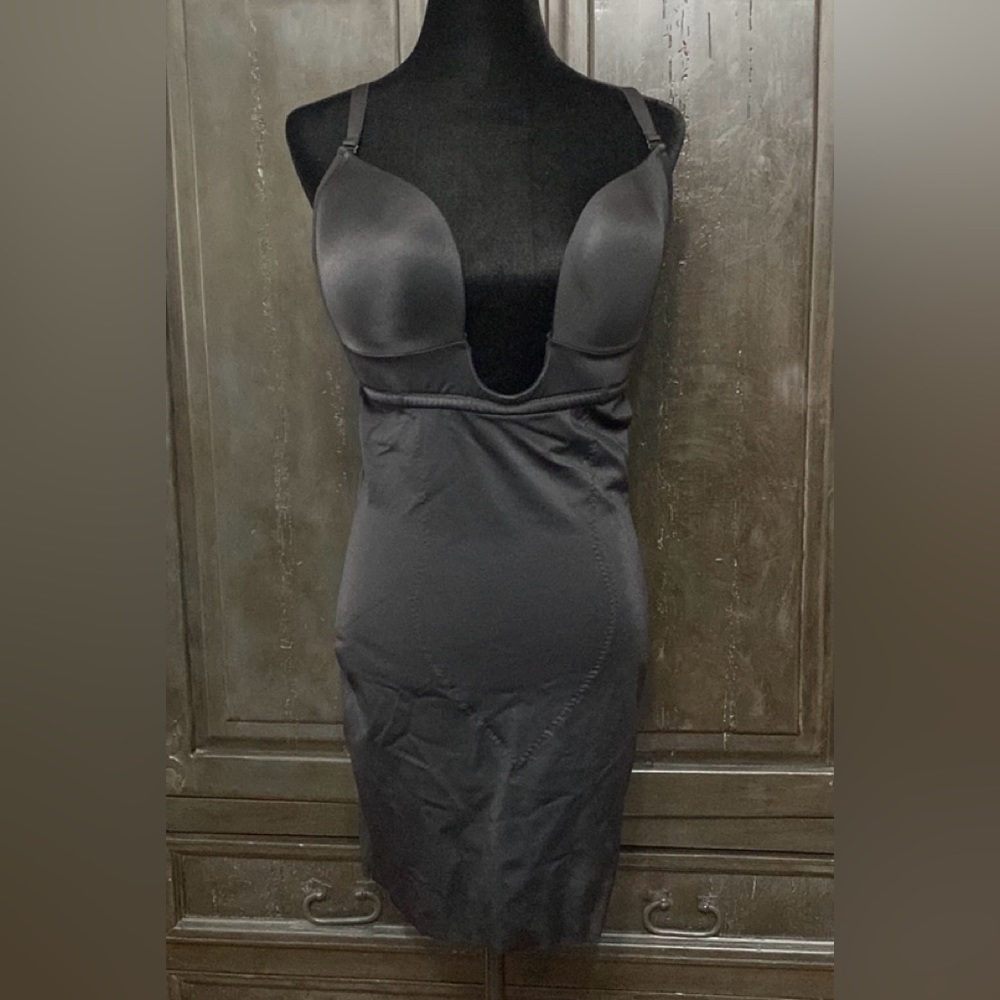 Dr Robert Key black dress shapewear size 40D